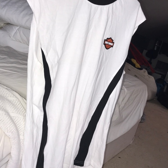 Harley Davidson Sleeveless Shirt MAKE OFFER :) - Picture 3 of 4